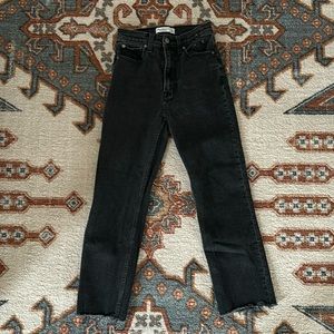 The Ankle Straight Abercrombie jeans